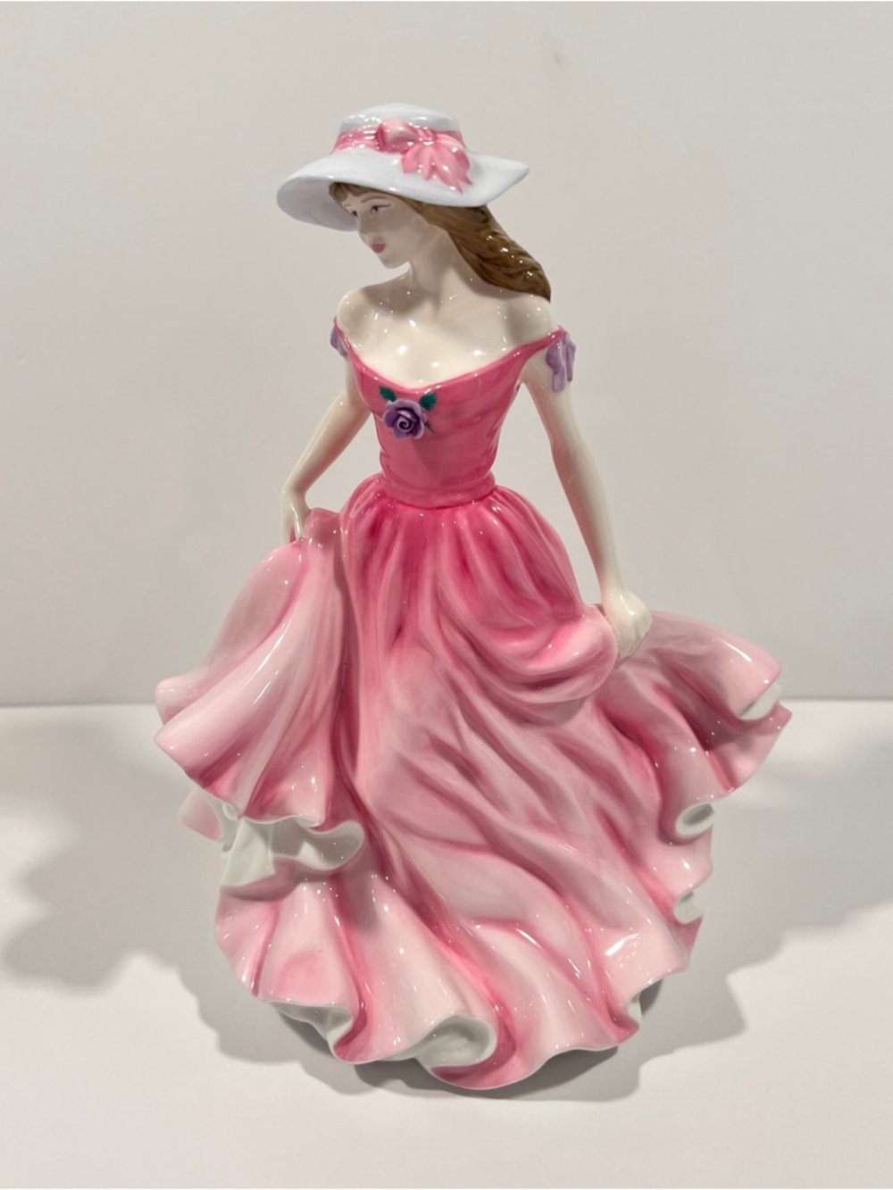 Royal Doulton Pretty Ladies Especially For You Figurine HN 4750 Porcelain 2004
